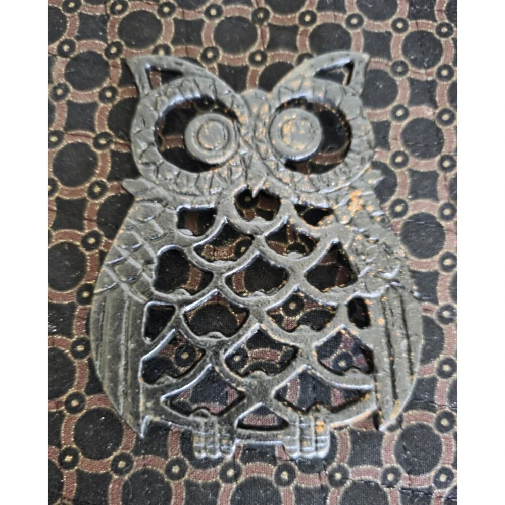 VINTAGE (2) Cast Iron Trivet Coaster OWL Kitchen Ware 4